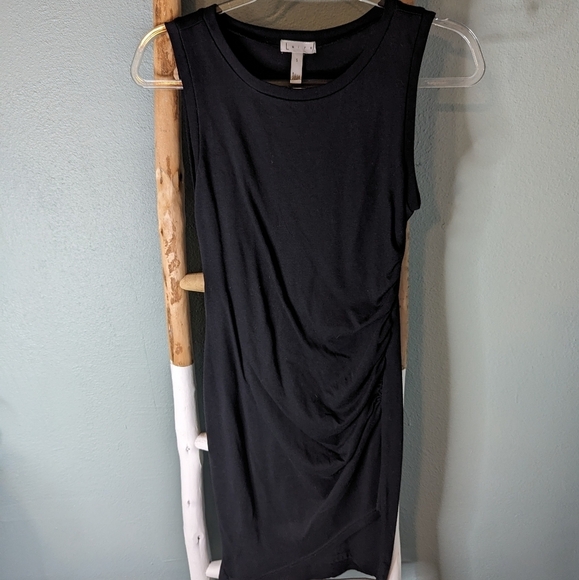 Leith Dresses & Skirts - Leith ruched body con dress Small